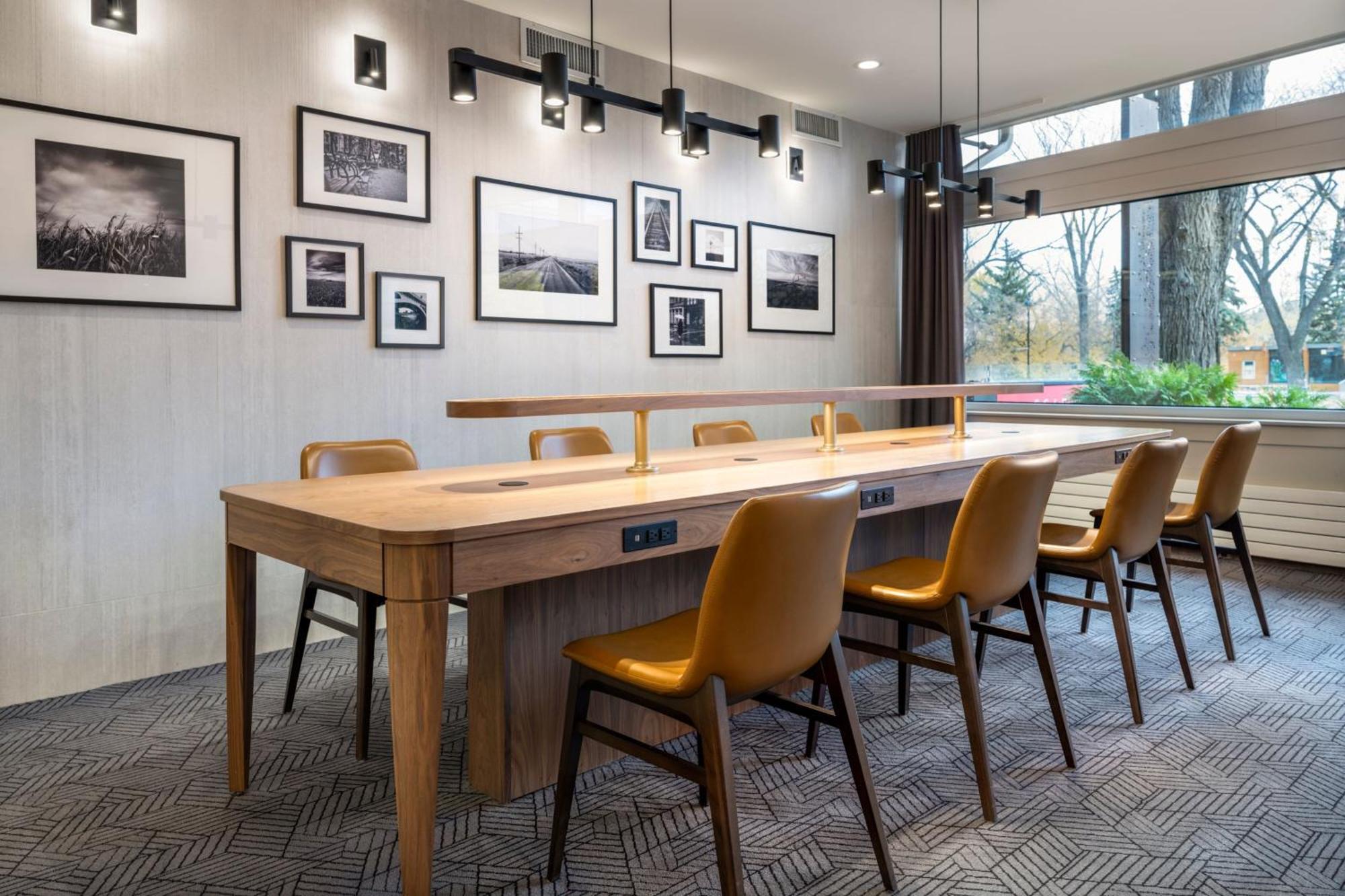 Sheraton Cavalier Saskatoon Hotel Εξωτερικό φωτογραφία