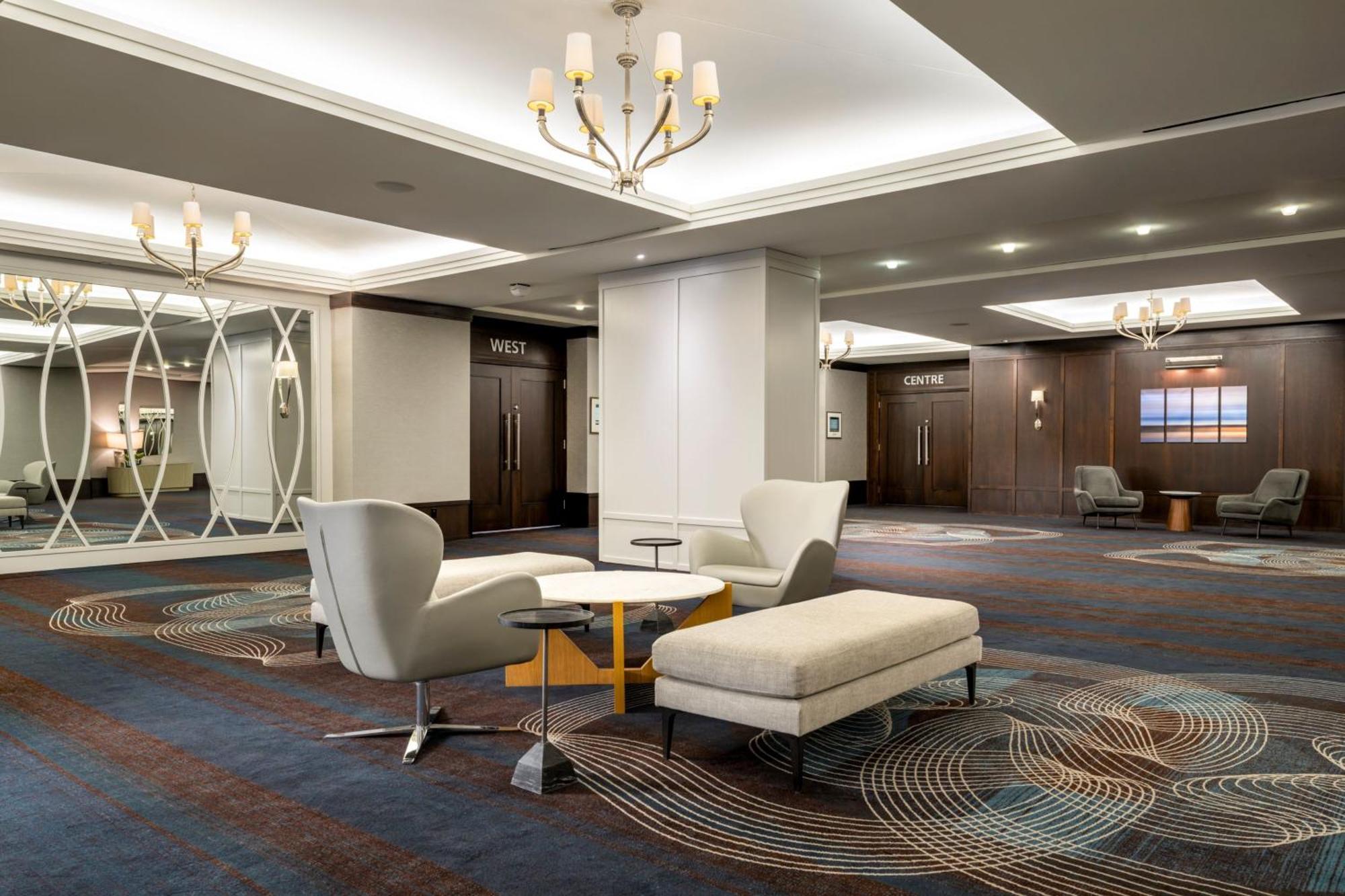 Sheraton Cavalier Saskatoon Hotel Εξωτερικό φωτογραφία