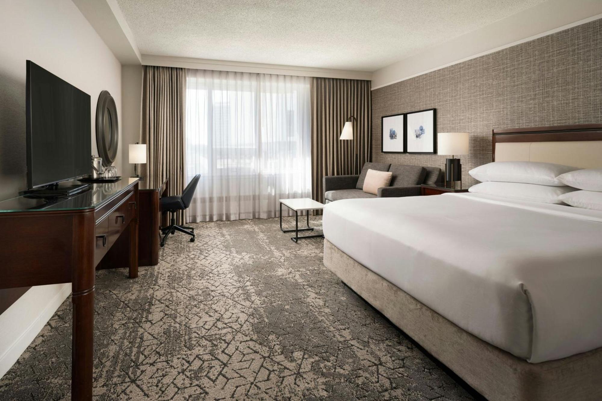 Sheraton Cavalier Saskatoon Hotel Εξωτερικό φωτογραφία